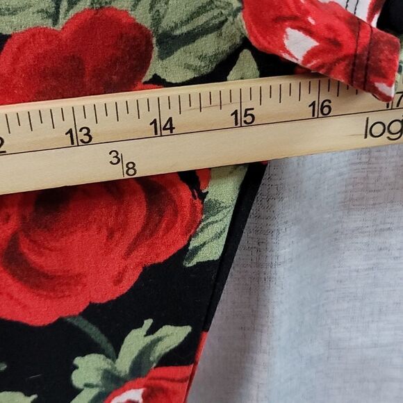 Cute Summer Floral Dress  - Picture 4 of 8